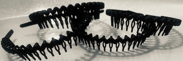 Headband with Comb - Black Wavy Style